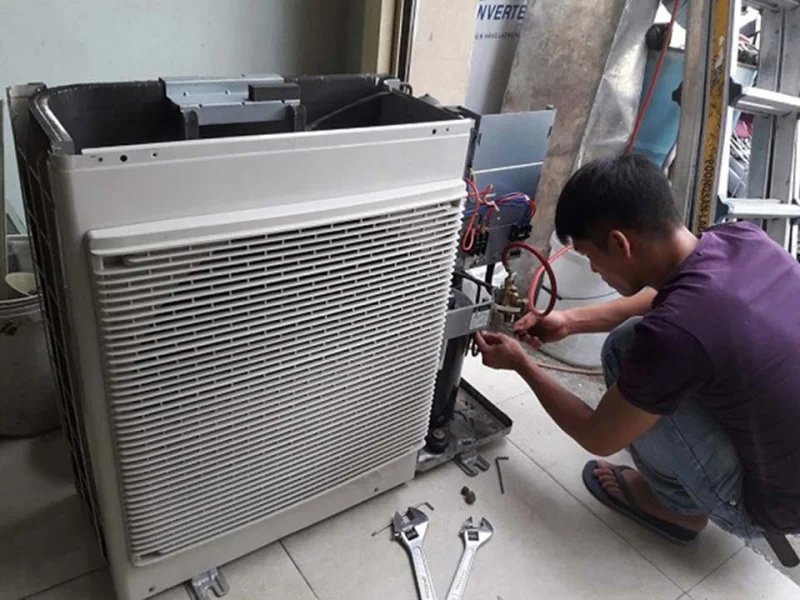Bơm Ga Máy Lạnh Bến Cát