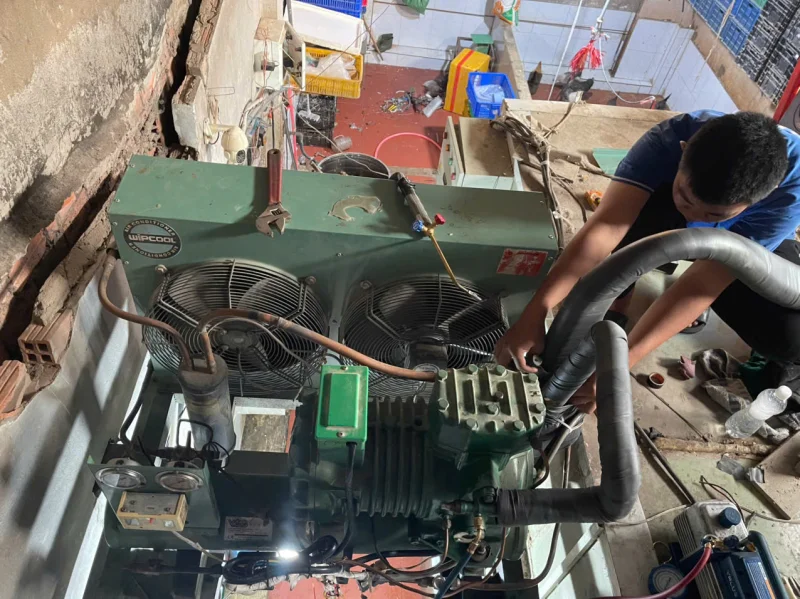 Máy Lạnh Âm Trần Công Suất Lớn - Giải Pháp Làm Mát Cao Cấp Cho Doanh Nghiệp